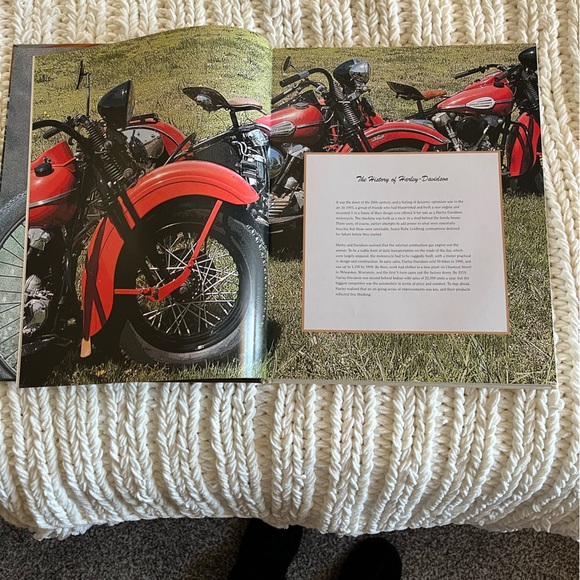 Harley Davidson Hard Cover Book - Picture 11 of 12